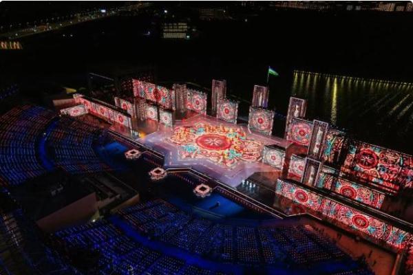 4250㎡！乌兹别克斯坦独立35周年庆典，洲明光显再获国家级认可 