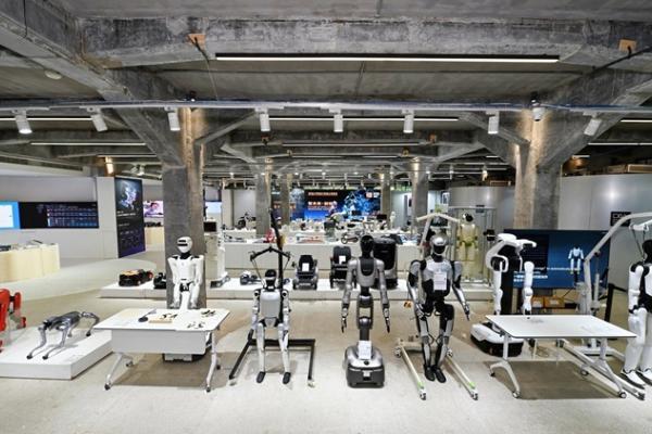 2026中国设计智造大奖特展在沪开幕 近千件全球设计智造成果亮相上海
