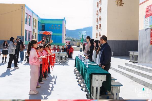 潮迹携书香跨越山海，点亮青海高原少年阅读梦 