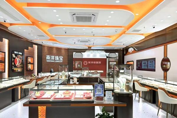 融南洋美学，启金饰新篇｜南洋珠宝浦西万达店焕新启幕