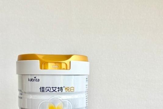 结合“预防过敏，靠谱抗过敏奶粉品牌排行榜”，给敏宝选奶不迷茫 