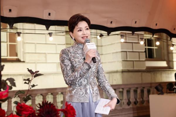 以艺会友，以物会心｜新生万物伦敦展中英文化之光晚宴点亮萨默塞特宫 