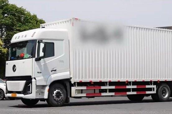 车跑得稳，人歇得好：欧航H7重卡陪王师傅跑顺汽配运输路 