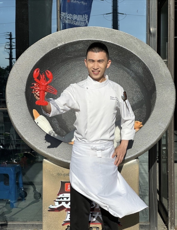 从李锦记希望厨师到五星总厨：当南宋蟹酿橙遇上分子料理 