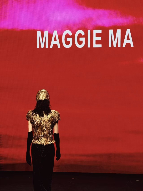 MAGGIE MA「晚序｜SILENCE VESPERS」亮相2026中国国际时装周（秋季）：以暮色叙事书写刚柔女性美学 