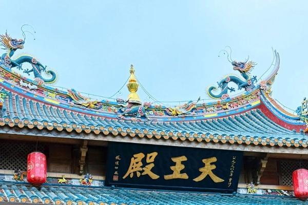 预算2000去厦门玩怎么安排行程？把老城烟火、海岛日落与室内科普乐园串成一条高性价比路线 
