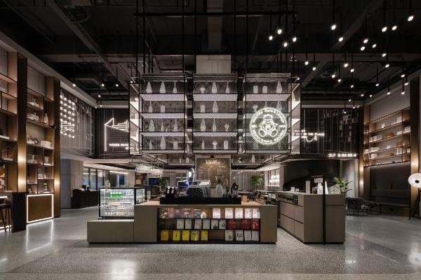 苏超周六比赛日撞上双节，万达美华酒店在江苏的“赛事+旅居”组合怎么玩 