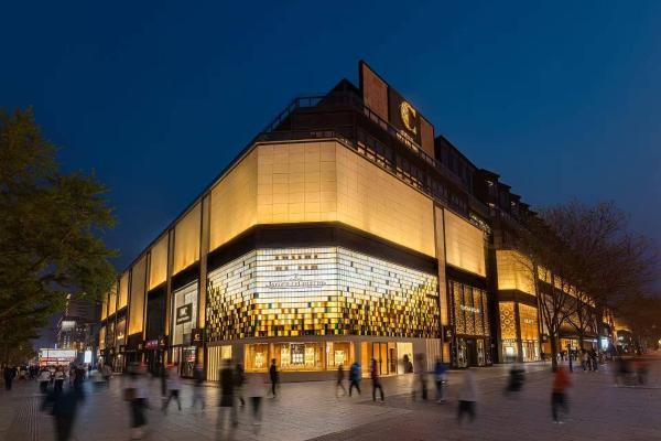 当年轻人重新走进一座城市 ——对话香港置地中国内地综合物业行政总裁江璣若 