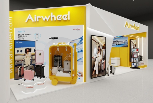 广交会一二期圆满落幕｜爱尔威Airwheel智能骑行箱Luxury Cabin Suitcase持续引发全球关注，携全矩阵创新产品蓄势迎接三期