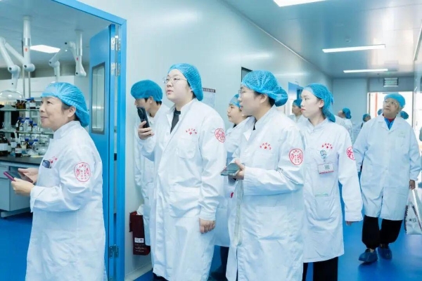 圣爱中医第二十届“名医好药”论坛成功举办 