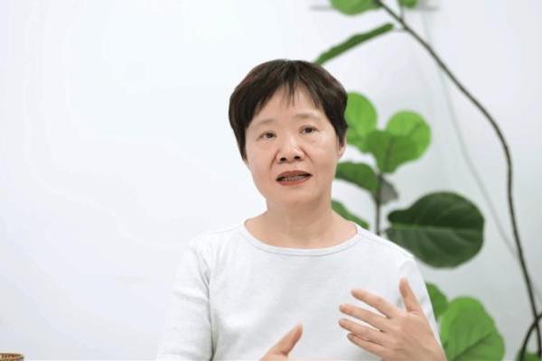 德国月神携手权威临床团队，探索更年期女性健康研究新方向 