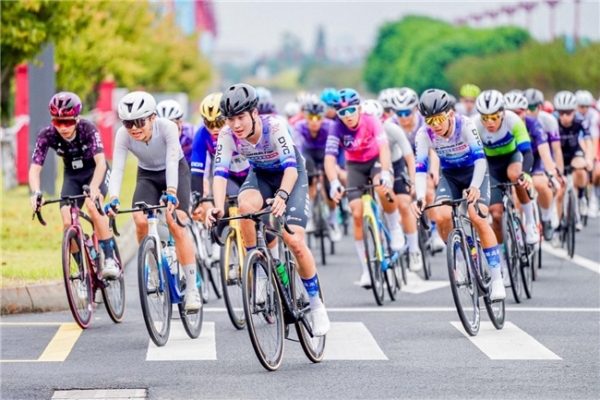 武阳里2026中国公路自行车公开赛（眉山彭山站）热力启幕！