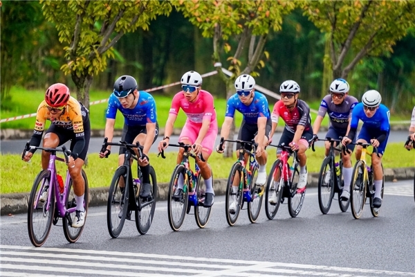 武阳里2026中国公路自行车公开赛（眉山彭山站）热力启幕！ 