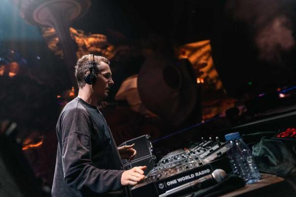 Tomorrowland携“海底幻境”重返上海，电音电竞双节齐聚申城