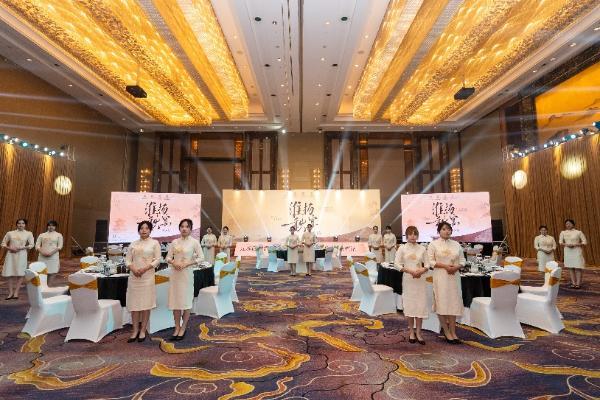 “四季淮扬”第三篇章落地泰州，四城万达嘉华酒店联袂呈现淮扬秋宴 