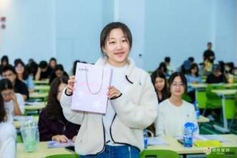 石家庄&大连&广州三城开讲，毓婷®萘普生钠胶囊与青春共振 
