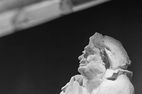 马克龙亲批来华、两度延展——罗丹六件国宝真迹迎来“最后的告别” 