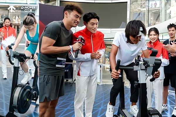百炼无声，共筑荣耀 迪桑特携手中国国家铁人三项队闪耀亚洲赛场 