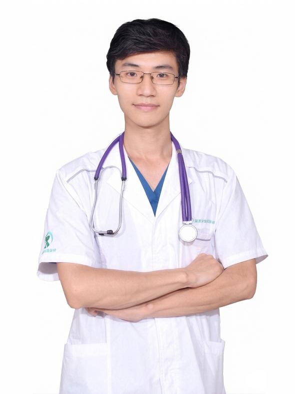 对话瑞派宠物医生：诊室里的双重“功课”，沉淀出落在每个细节里的用心 