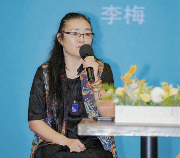 湖山入卷，华采绽放：基于西湖美学的当代女性艺术创作展暨学术研讨会在上海朵云轩艺术中心举行 
