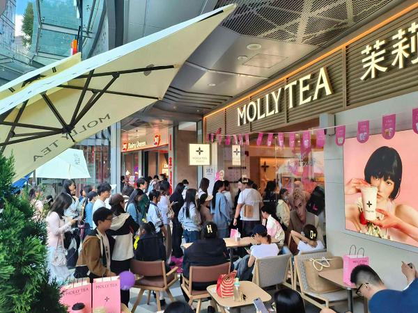 狂卖1120万杯、新增1300万会员！茉莉奶白3000店庆，靠什么拿捏年轻人的情绪价值？ 