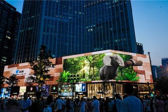 从裸眼3D到AI内容服务：兆讯传媒以「跃然AI」重构大屏传播生产线