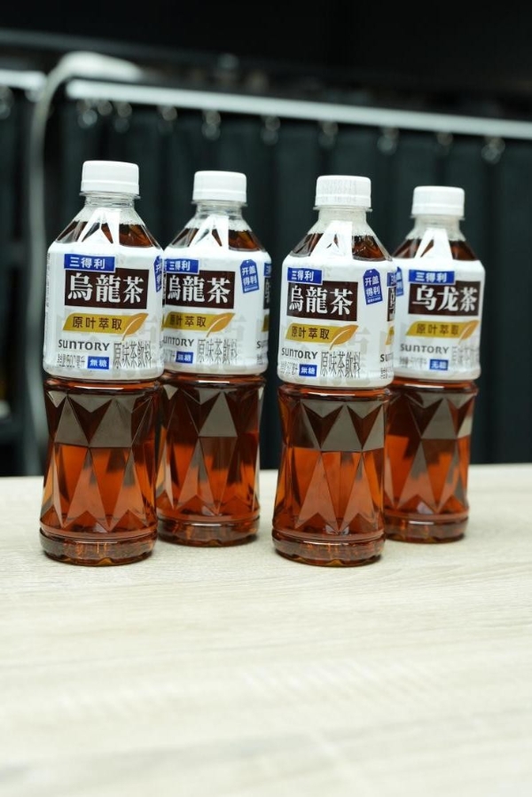 二十余年口感稳定如一，三得利乌龙茶的清醇茶香靠什么支撑