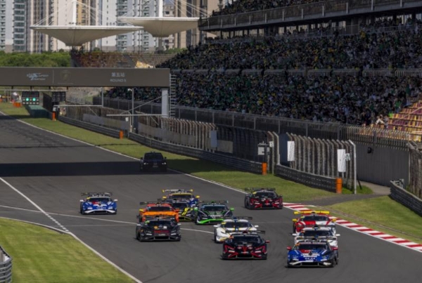 韩泰与兰博基尼强强合作 Super Trofeo挑战赛上海站圆满收官