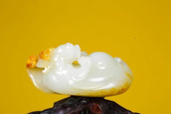 买高端和田玉，放心和省心到底有多难？藏玉给出了答案