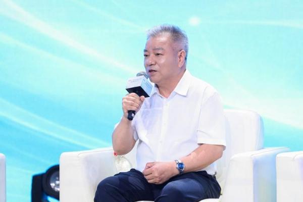 圆满落幕丨让科普跑在偏见前面：10月10日《全民健康：看见》公益访谈，为精神分裂症群体点亮长效守护之光