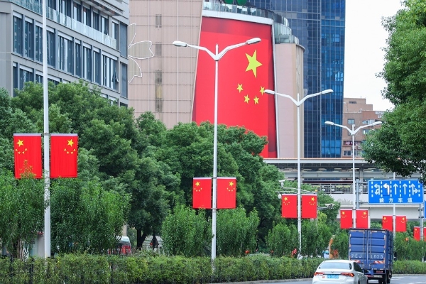 以光为笔绘夜长宁｜第三届上海国际光影节长宁分会场游玩指南  
