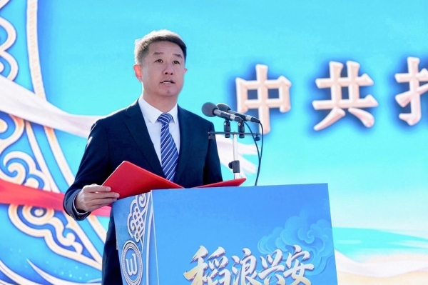 稻浪为幕，田野为台：乡村振兴万里行走进扎赉特，新农人讲述黑土耕耘路