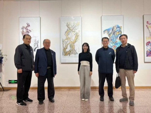何以绕不开：王清州与书写性的当代艺术史命题 
