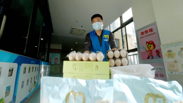 中国餐桌30年：放心吃饭，可以很简单 