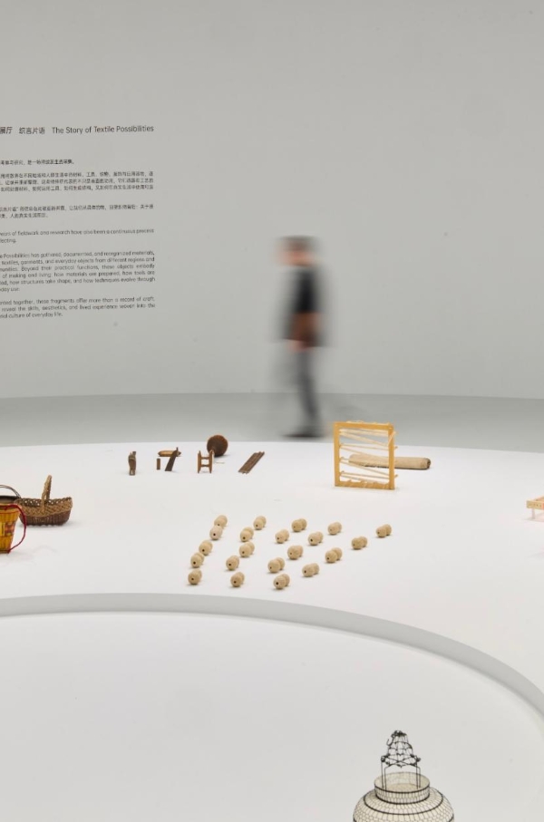 巴黎大皇宫 Art Basel 期间：JNBY联合主办艺术酒会，与全球艺术界共话长期主义 
