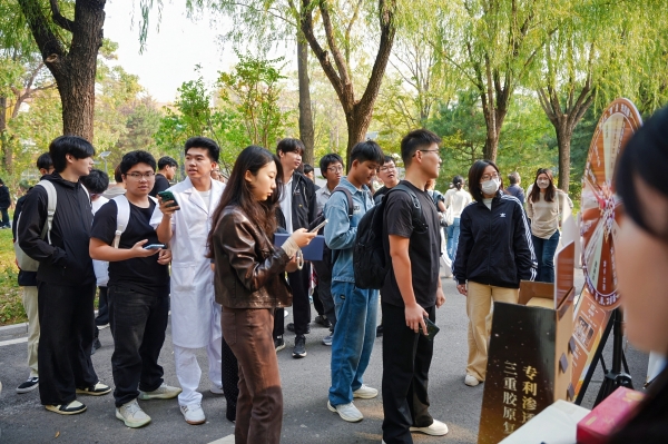 当校企协同遇上“健康美”｜晓平校园好物体验会走进燕京理工学院 
