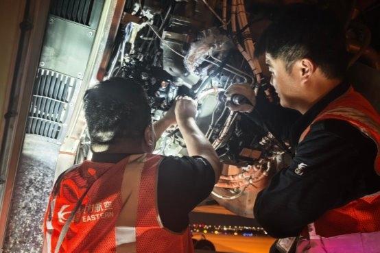 东航人的国庆黄金周：不同的岗位、同样的坚守