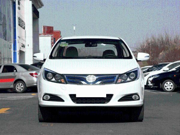 比亚迪e5450体验值得购买的纯电动车