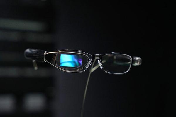 佩戴更舒适，OPPO Air Glass带来创新交互方式