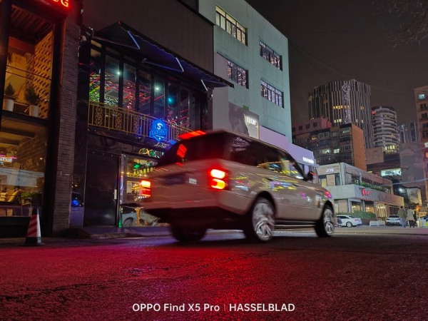 两块芯片效果突出 OPPO Find X5 Pro夜景实拍体验