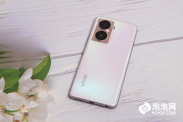 vivo Y77评测：80W闪充加持的千元高颜值实力派