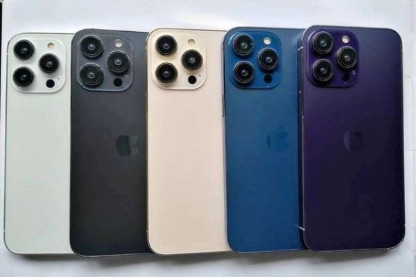 苹果 iPhone 14 Pro 机模曝光：新增蓝、紫配色版本