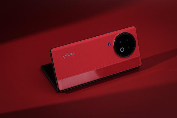 更实用的大屏折叠屏手机 vivo X Fold2预售活动火热进行中