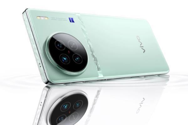 天玑9200+实力加成，暑期换机就选vivo X90s