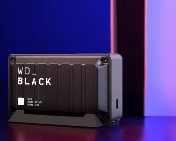 年度人气产品，WD_BLACK D30游戏移动固态硬盘搭配游戏主机正适合