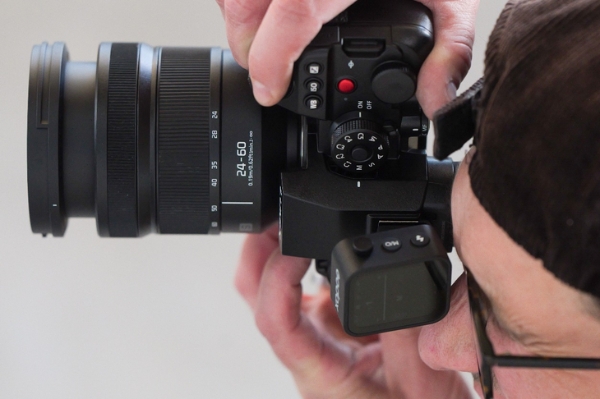 松下发布LUMIX S1M2和LUMIX S1M2E两款全新全画幅无反