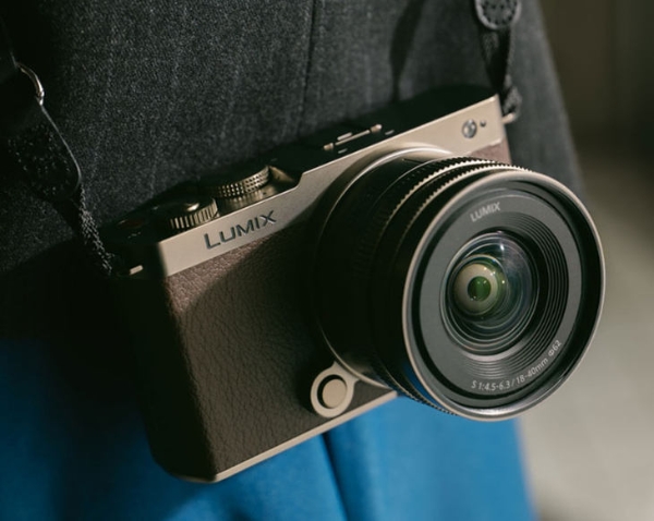 卖的太好了？松下LUMIX S9微单加推“钛金属”配色版