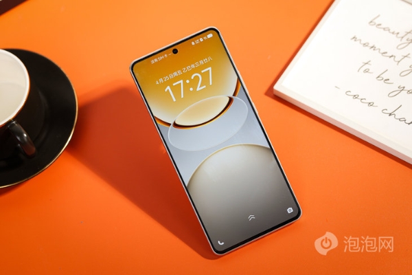 7620mAh蓝海电池+旗舰双芯，vivo Y300 GT值得入手