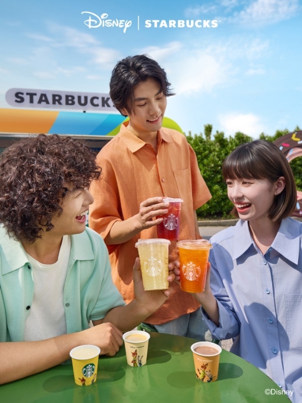 首度联动疯狂动物城 星巴克冰摇茶重磅上新