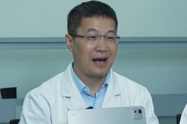 小米平板7S Pro真机预热上手 最便宜的玄戒O1芯片新品